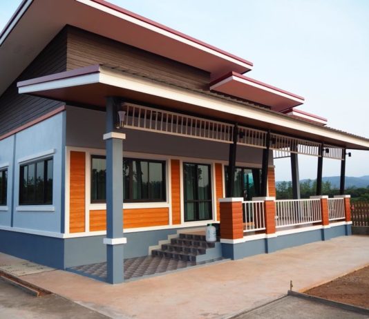 บ้านชั้นเดียวสไตล์โมเดิร์น 2 ห้องนอน ดีไซน์หลังคาเพิงหมาแหงน