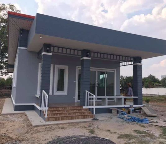 บ้านโมเดิร์นชั้นเดียว ขนาด 2 ห้องนอน งบก่อสร้าง 650,000 แสนบาท